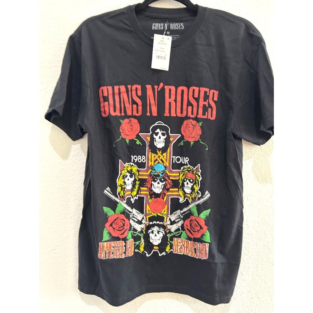 NWT Men's M Guns N' Roses Graphic T-Shirt 1988 tour - Black MSRP $14
